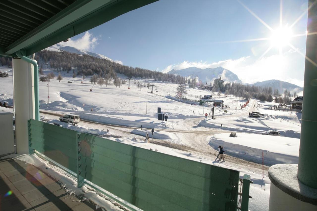 Teleo Vacanze - Villaggio Olimpico Di Colle Sestriere Exterior photo