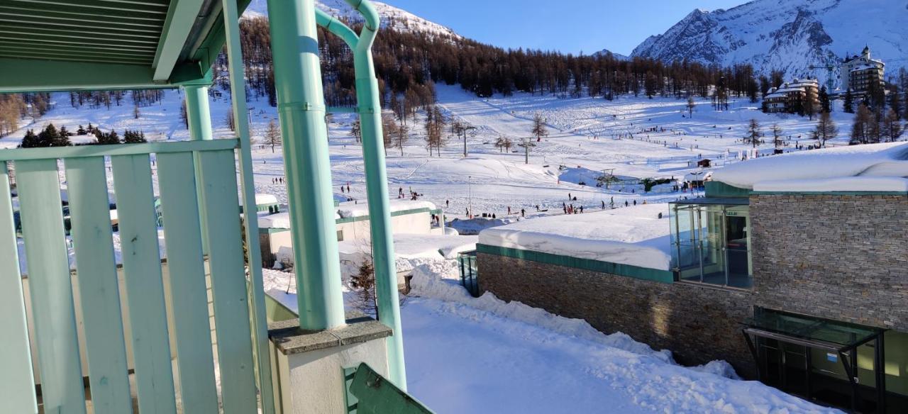 Teleo Vacanze - Villaggio Olimpico Di Colle Sestriere Exterior photo
